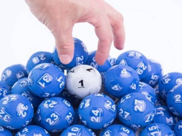 Con số may mắn của Giáp Tý ngày hôm nay theo bạc nhớ đầu - đuôi câm